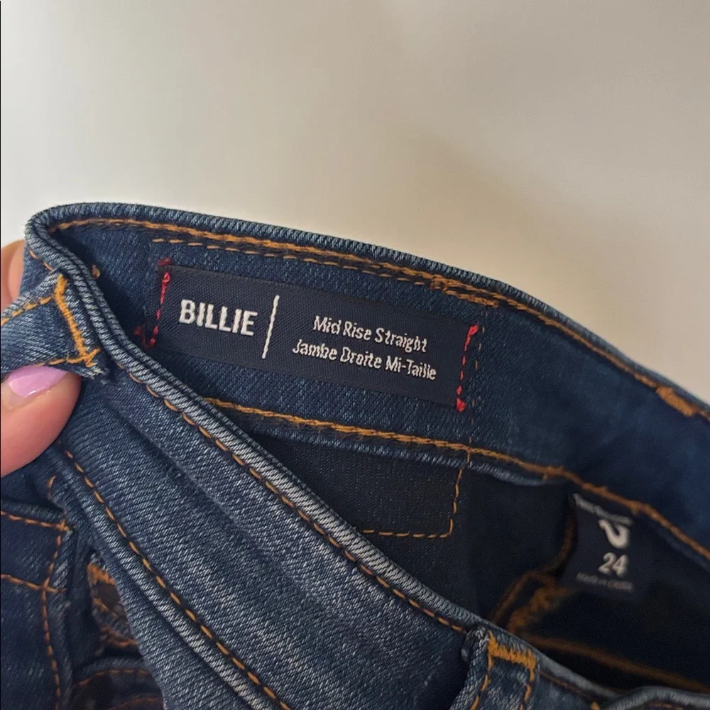 NWT True Religion - Mid Rise Straight - Picture 6 of 8